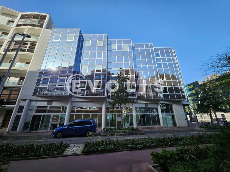 Bureau dans Montrouge à louer - Photo de l’immeuble – Image 1 sur 9