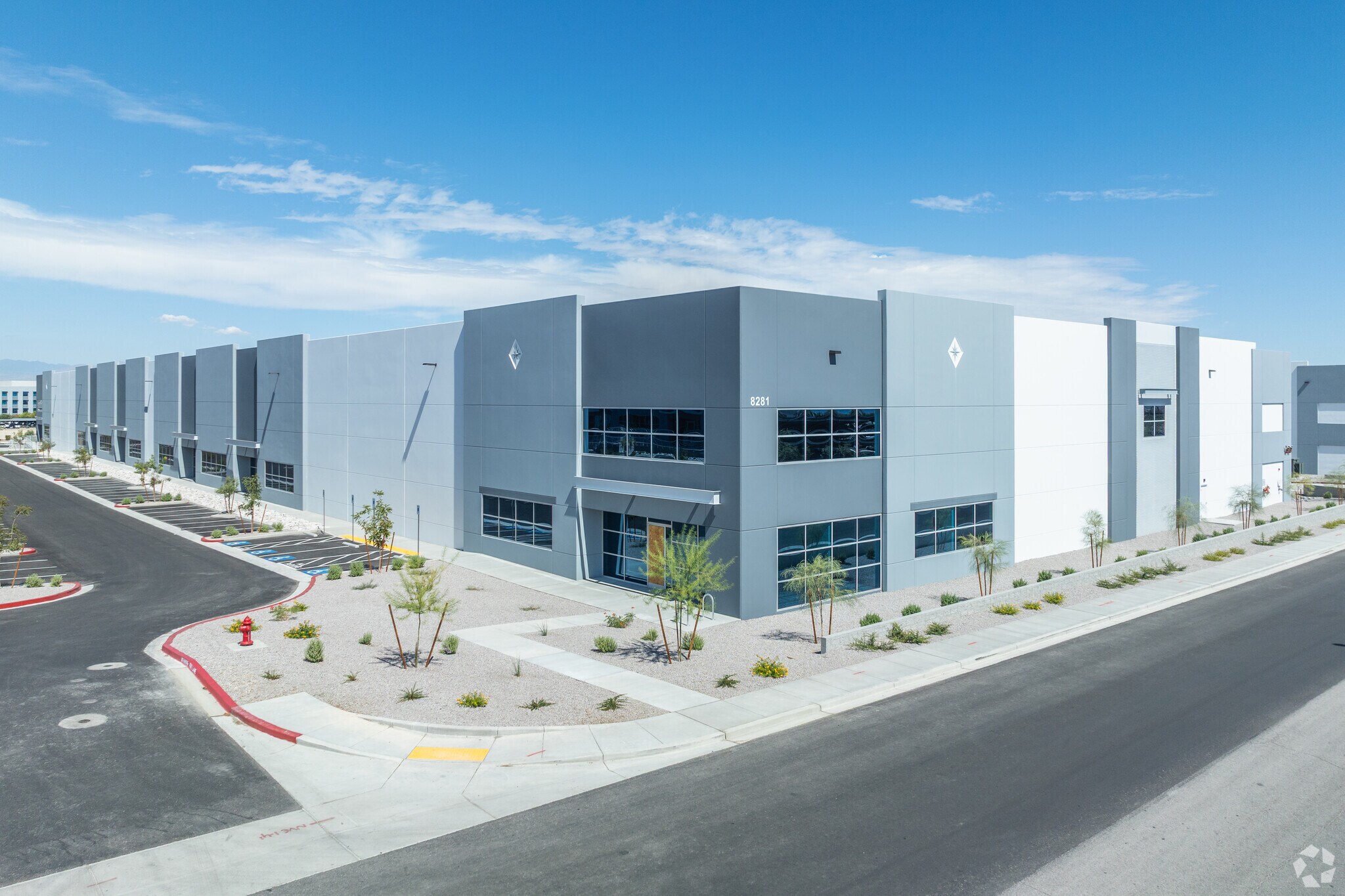 8281 W Badura Ave, Las Vegas, NV à vendre Photo principale– Image 1 sur 7