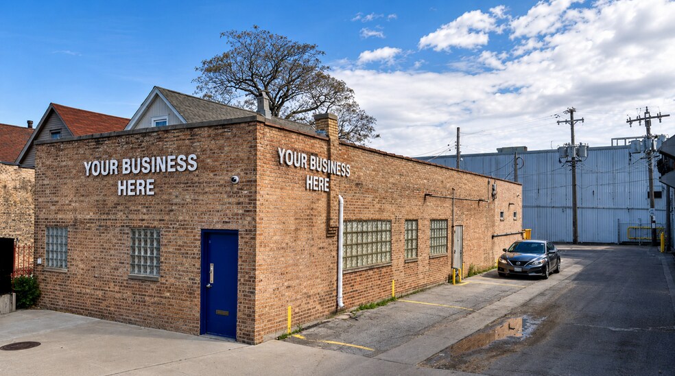 4639 W Armitage Ave, Chicago, IL à vendre - Photo de l’immeuble – Image 1 sur 6