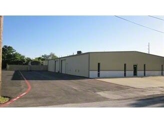 117 Austin St, Garland, TX à louer - Photo de l’immeuble – Image 2 sur 3