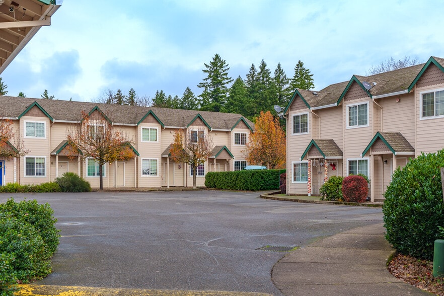 14937 SE Stark St, Portland, OR à vendre - Photo principale – Image 1 sur 14
