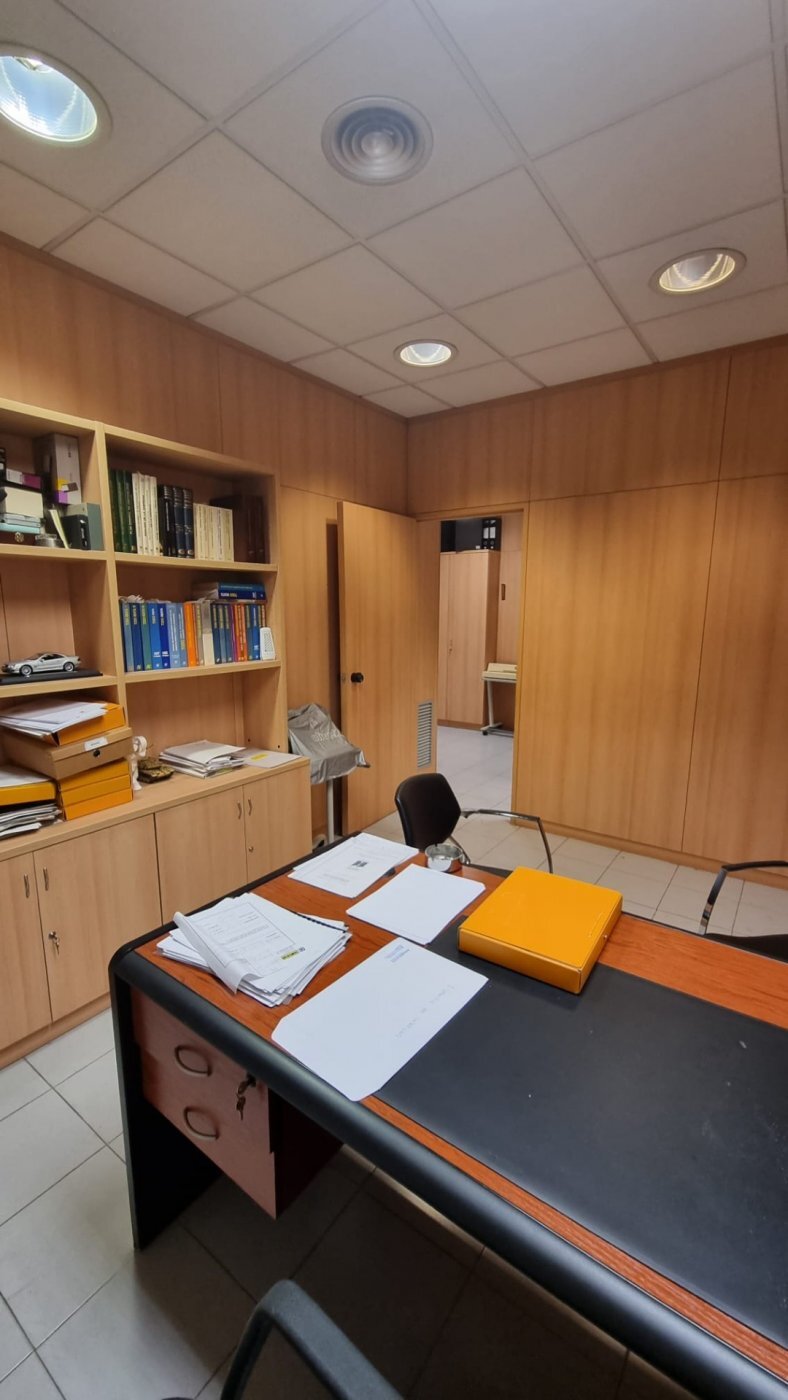 Immeuble residentiel dans Castellar del Vallès, Barcelona à vendre Photo intérieure– Image 1 sur 14