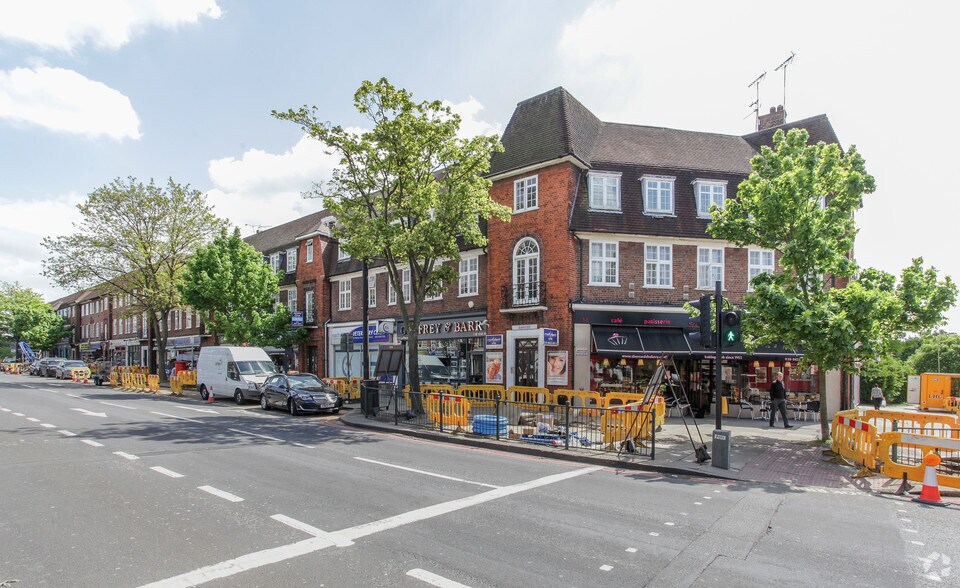 18 Market Pl, Londres à louer - Photo de l’immeuble – Image 3 sur 8