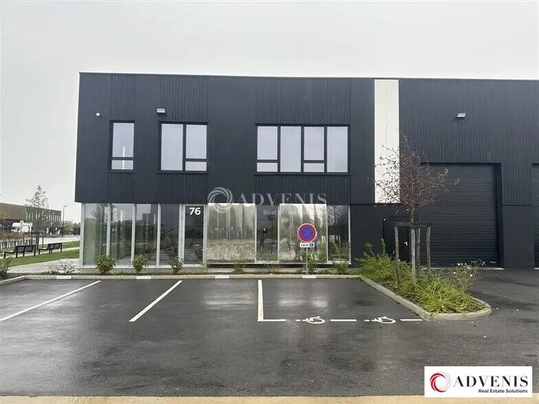Industriel/Logistique dans Avelin à louer - Photo de l’immeuble – Image 1 sur 11