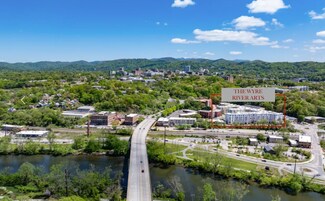 Plus de détails pour 146 Roberts St, Asheville, NC - Local commercial à louer