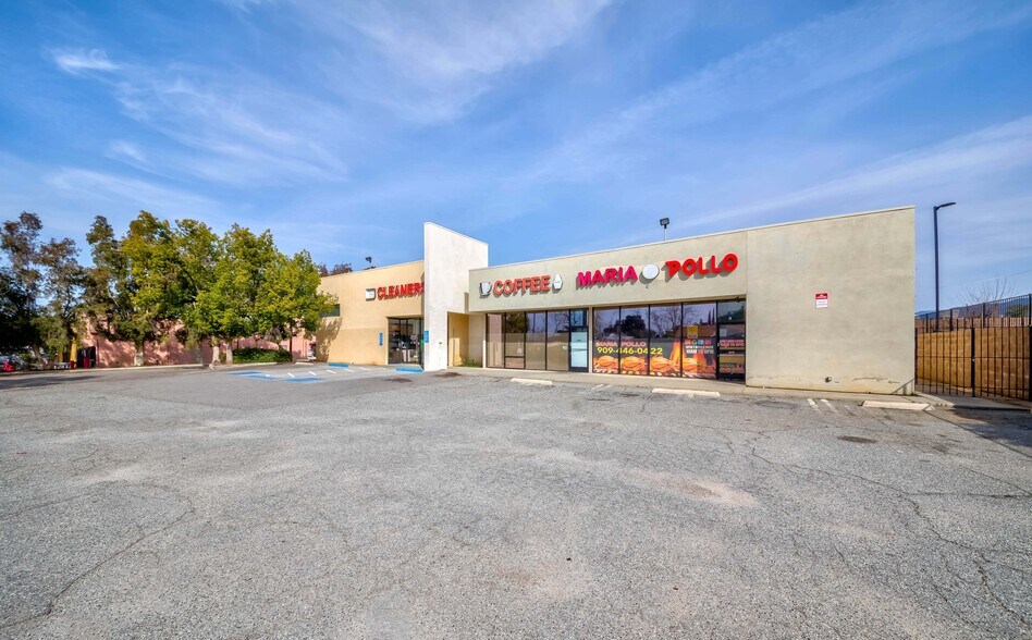 34112 County Line Rd, Yucaipa, CA à vendre - Photo de l’immeuble – Image 2 sur 15