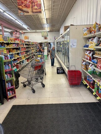 Plus de détails pour 409 Main St, Augusta, IL - Local commercial à vendre