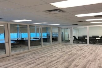 18125 111 Av NW, Edmonton, AB à louer Photo intérieure– Image 2 sur 4