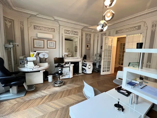 Plus de détails pour Bureau à louer