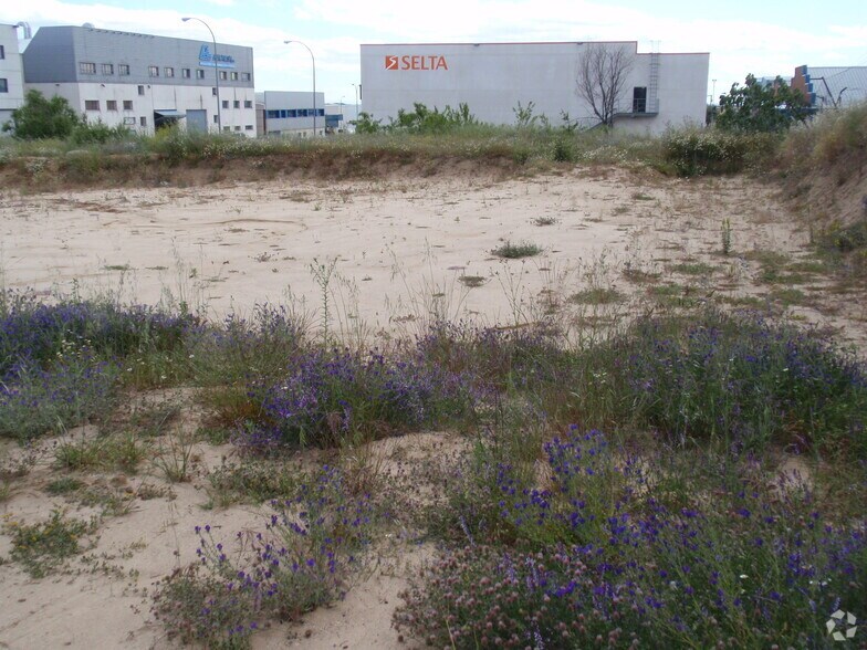 Calle del Puerto Guadarrama, 5, Móstoles, Madrid à vendre - Photo de l’immeuble – Image 3 sur 5