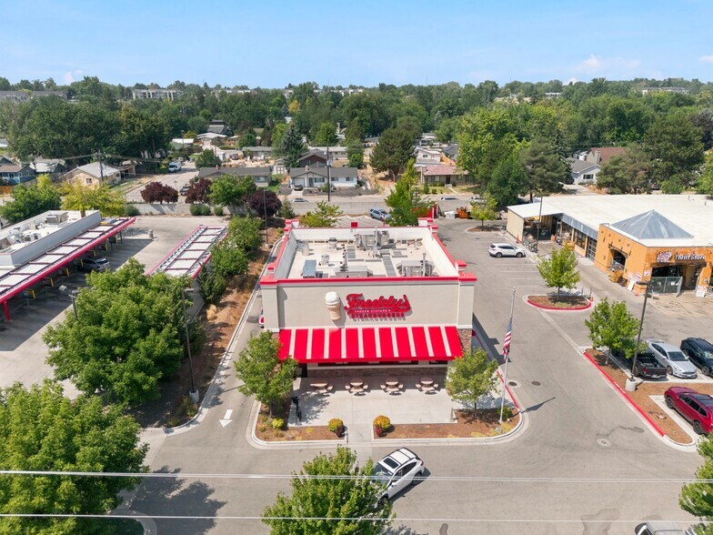 2143 S Broadway Ave, Boise, ID à vendre - Photo de l’immeuble – Image 1 sur 14