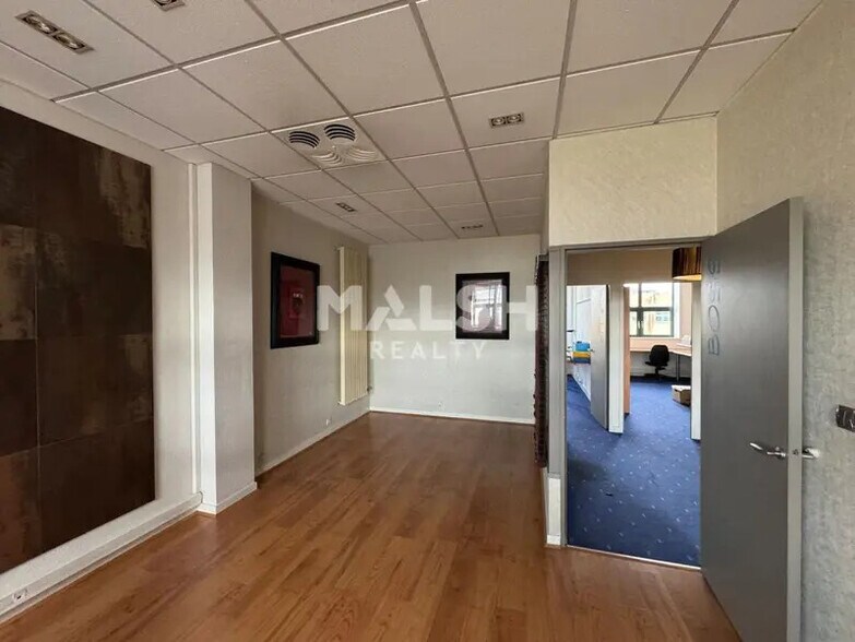 Bureau dans Saint-Étienne à vendre - Photo intérieure – Image 2 sur 6