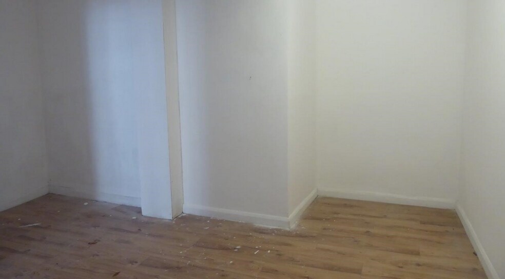 15 Neville St, Tunbridge Wells à louer - Photo de l’immeuble – Image 3 sur 5