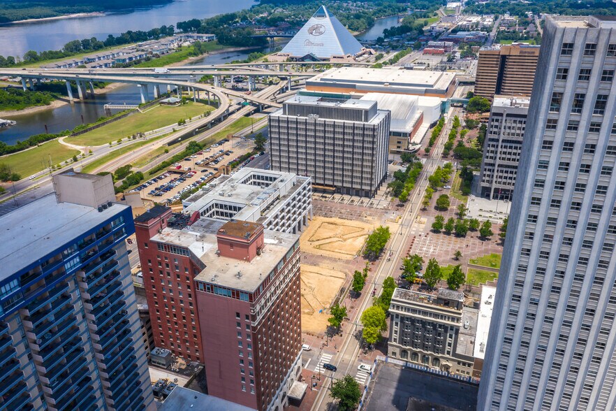 109 N Main St, Memphis, TN à louer - Photo de l’immeuble – Image 3 sur 74