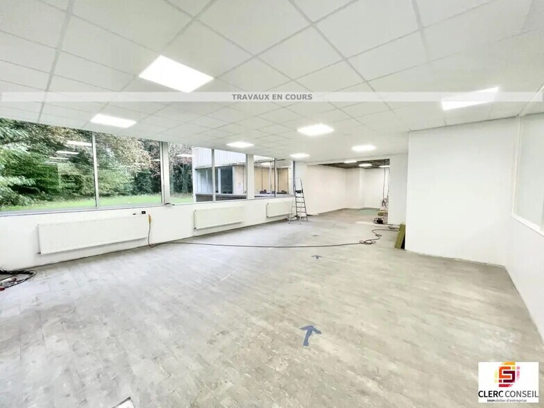 Bureau dans Bihorel à louer - Photo de l’immeuble – Image 3 sur 13