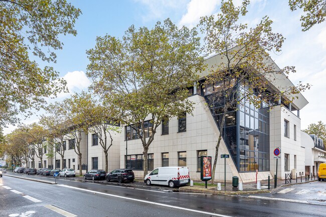 Plus de détails pour 8 Rue Des Alpes, La Garenne-Colombes - Local d'activités à louer