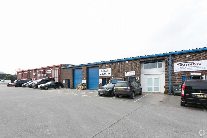 11 Sea King Rd, Yeovil à louer - Photo de l’immeuble – Image 2 sur 9