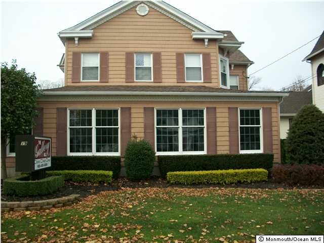 19 N Main St, Marlboro, NJ à vendre - Photo de l’immeuble – Image 3 sur 33