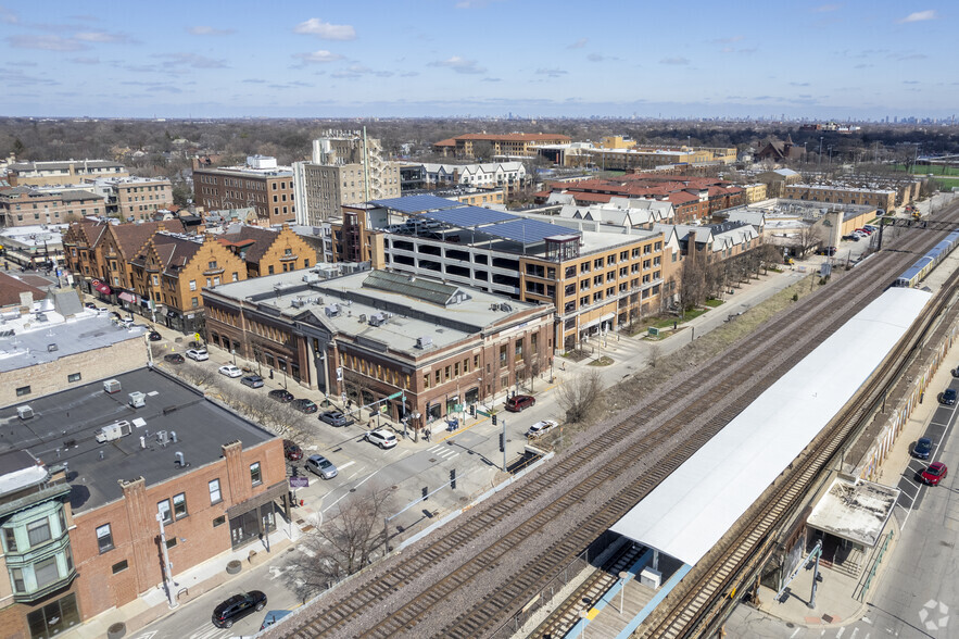 104 N Oak Park Ave, Oak Park, IL à louer - Aérien – Image 2 sur 8