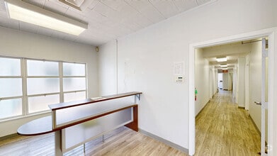 2430-2434 Calaveras St, Fresno, CA à louer Numérisation 3D Matterport– Image 1 sur 11