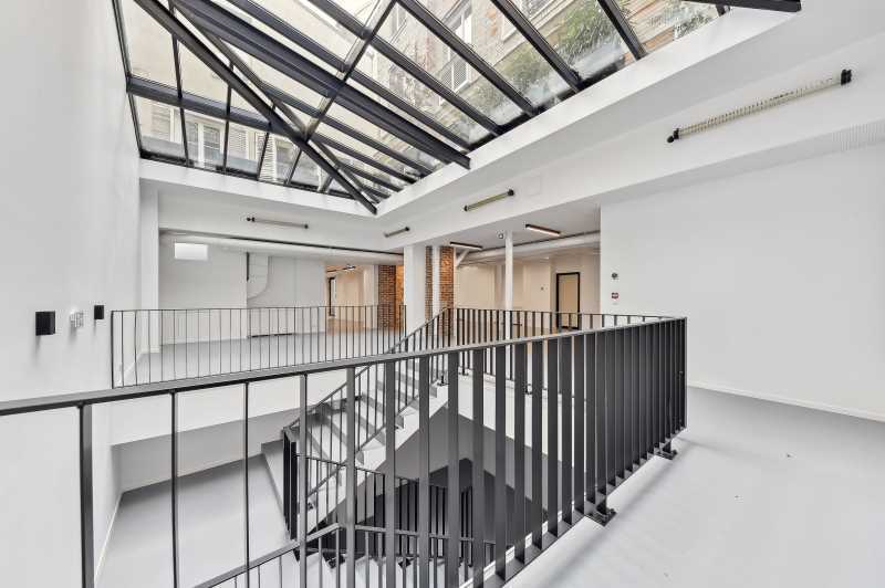 44 Rue Des Vinaigriers, Paris à vendre - Photo intérieure – Image 3 sur 18