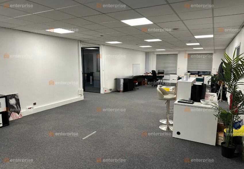 Bureau dans VILLENEUVE-D'ASCQ à vendre - Photo de l’immeuble – Image 2 sur 8