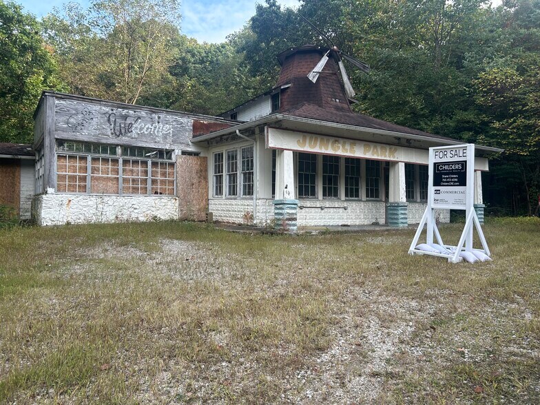 8221 US-41, Bloomingdale, IN à vendre - Photo de l’immeuble – Image 3 sur 10