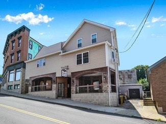 Plus de détails pour 6-14 Pomfret St, Putnam, CT - Bureau à vendre