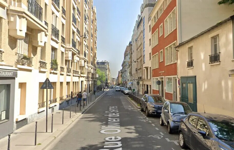 Local commercial dans Paris à louer - Photo de l’immeuble – Image 1 sur 5