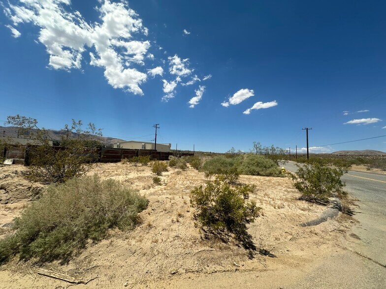 0 Veterans Way, Joshua Tree, CA à vendre - Photo de l’immeuble – Image 3 sur 5