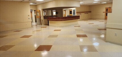 975 Town Center Dr, Orange City, FL à vendre Photo intérieure– Image 1 sur 6