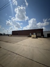 302 34th St, Lubbock, TX à louer Photo de l’immeuble– Image 2 sur 6