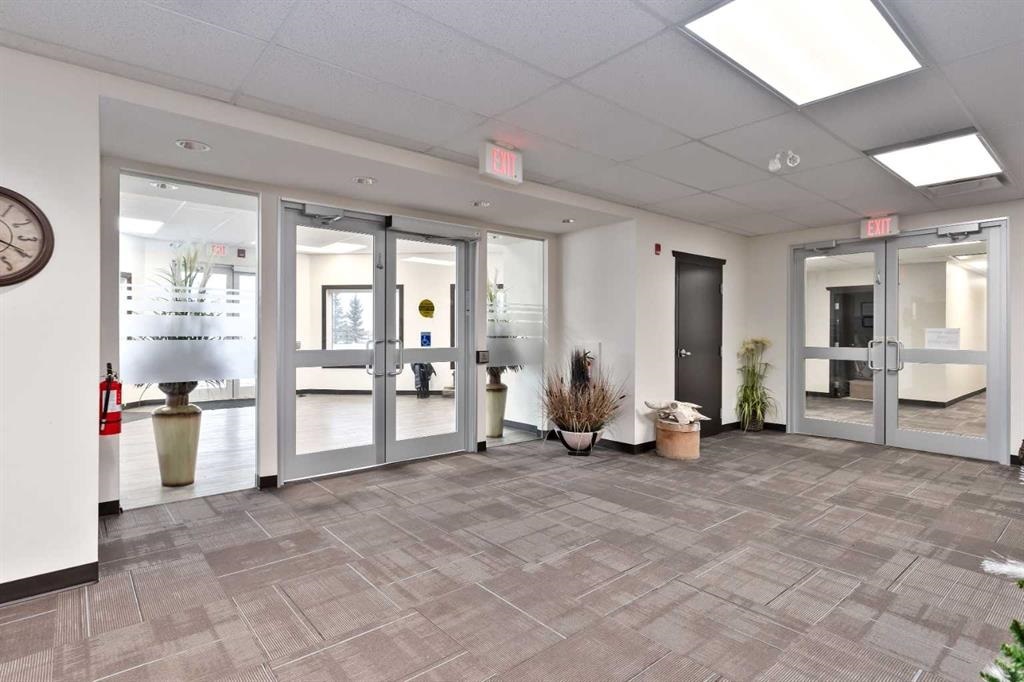 64137 Hwy 543 E, High River, AB à louer Photo intérieure– Image 1 sur 7