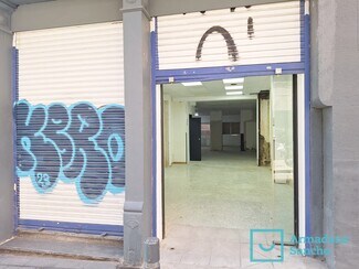 Plus de détails pour Local commercial à louer