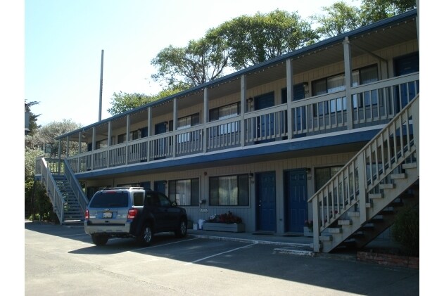 460 Highway 101, Bandon, OR à vendre - Photo de l’immeuble – Image 1 sur 13