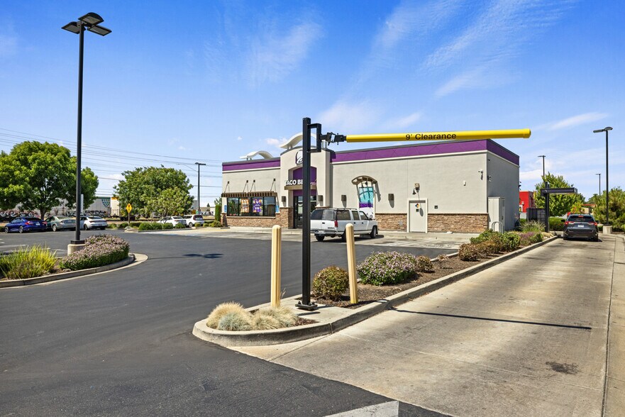 3601 Yosemite Blvd, Modesto, CA à vendre - Photo de l’immeuble – Image 3 sur 4