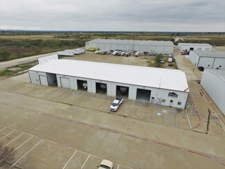Plus de détails pour 2269 N Masch Branch Rd, Denton, TX - Industriel/Logistique à louer