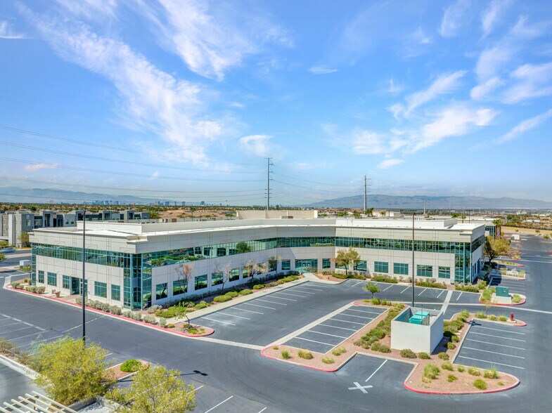 150 N Stephanie St, Henderson, NV à louer - Photo de l’immeuble – Image 2 sur 4