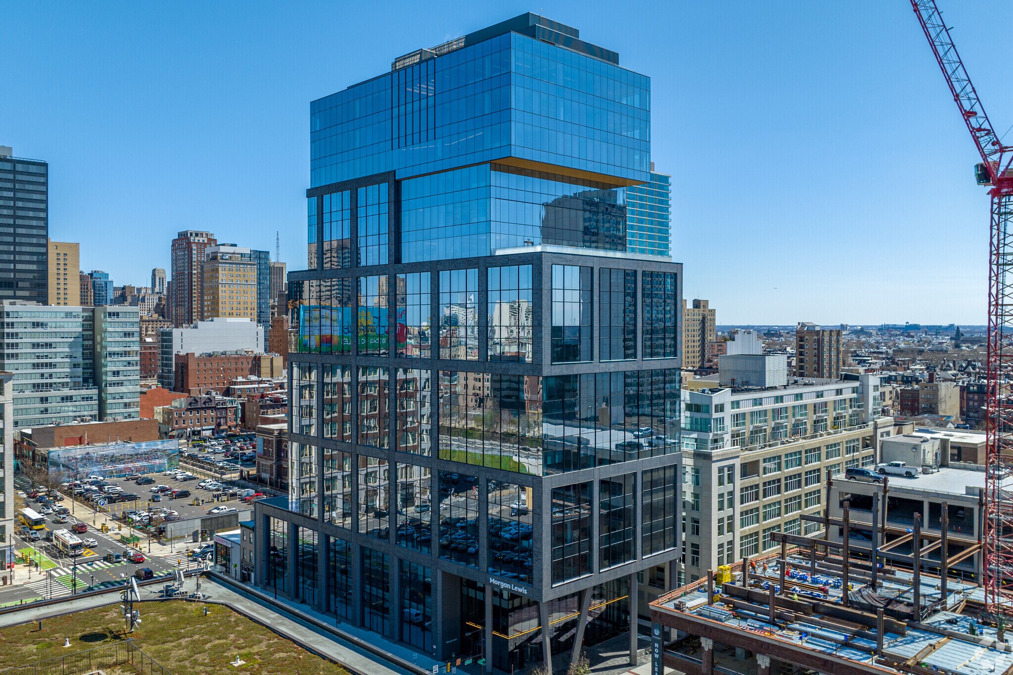 2222 Market St, Philadelphia, PA à louer Photo de l’immeuble– Image 1 sur 6