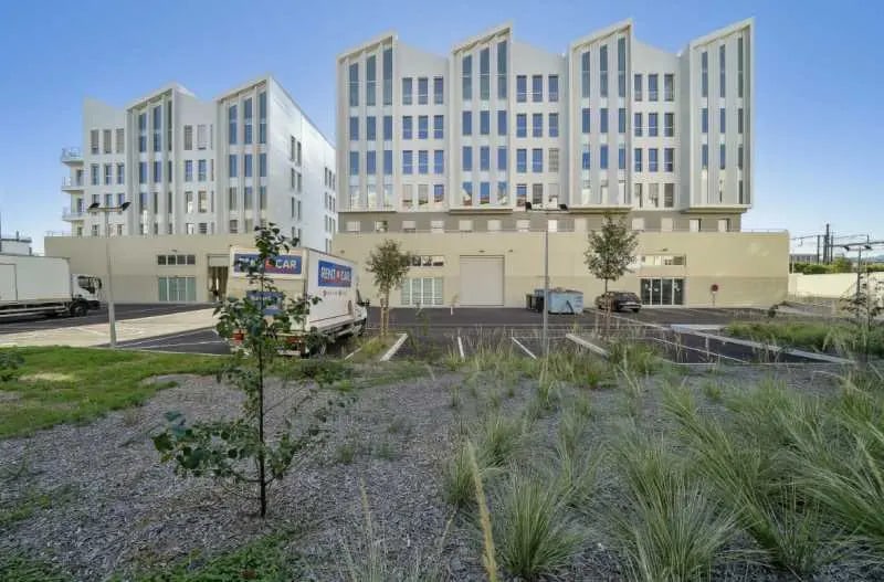 23-25 Rue Paul Duvivier, Lyon à louer - Photo de l’immeuble – Image 1 sur 8