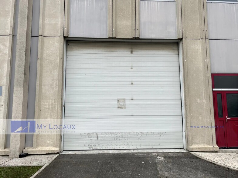 9 Rue De L'Escouvrier, Sarcelles à louer - Photo de l’immeuble – Image 3 sur 12