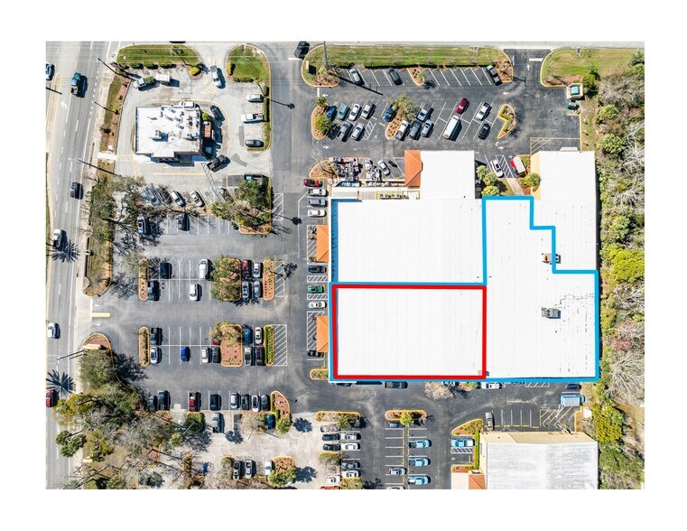 333 W Granada Blvd, Ormond Beach, FL à louer - Photo de l’immeuble – Image 2 sur 19