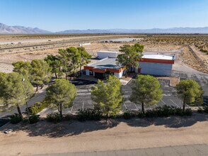 1100 Monache Mountain ave, Inyokern, CA à louer Aérien– Image 1 sur 91