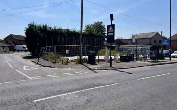 Manchester Rd, Manchester à vendre - Photo de l’immeuble – Image 2 sur 2