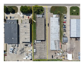 725 Manufacturers Dr, Westland, MI - Vue aérienne  vue de carte - Image1