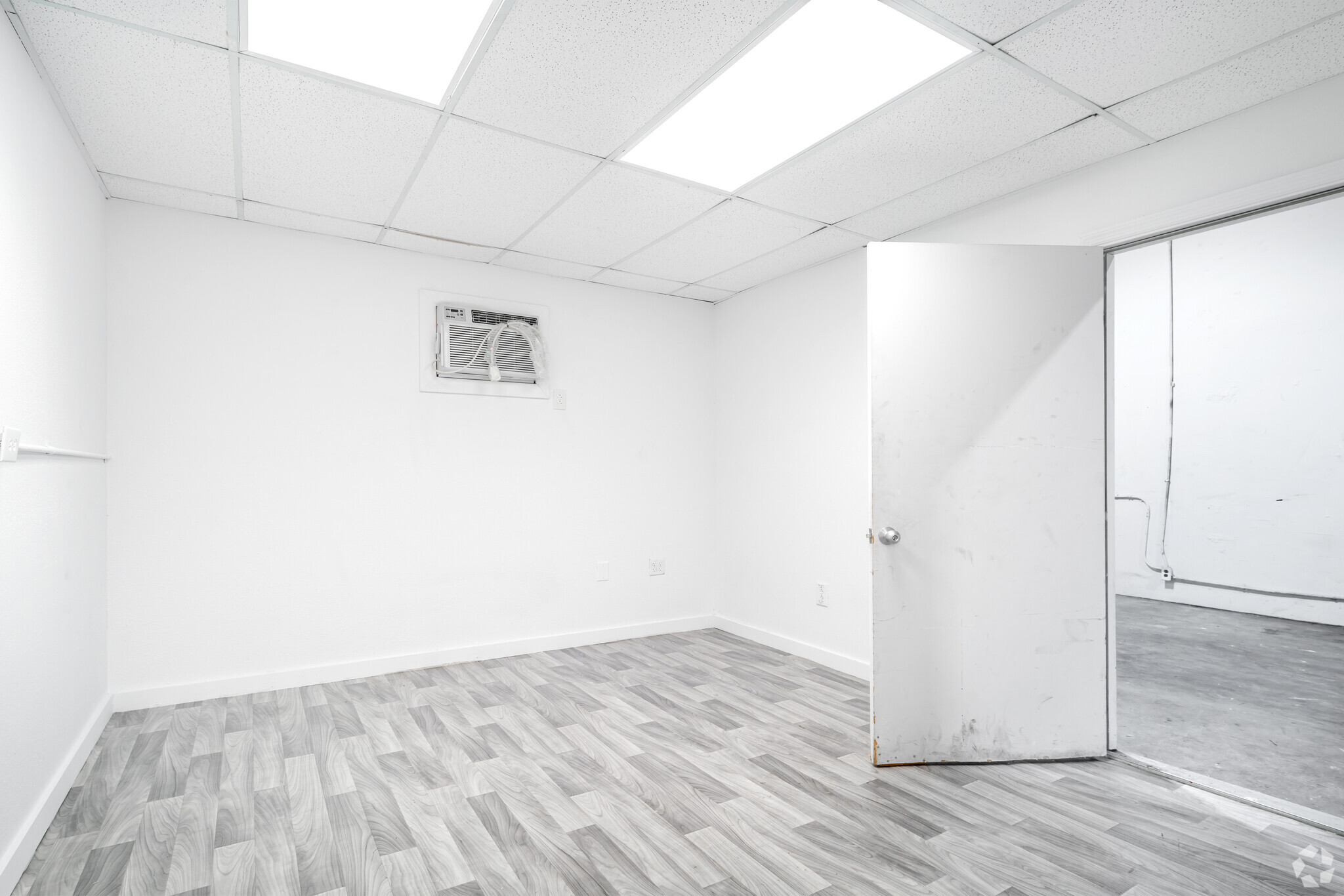 14309 Toepperwein Rd, San Antonio, TX à louer Photo de l’immeuble– Image 1 sur 4