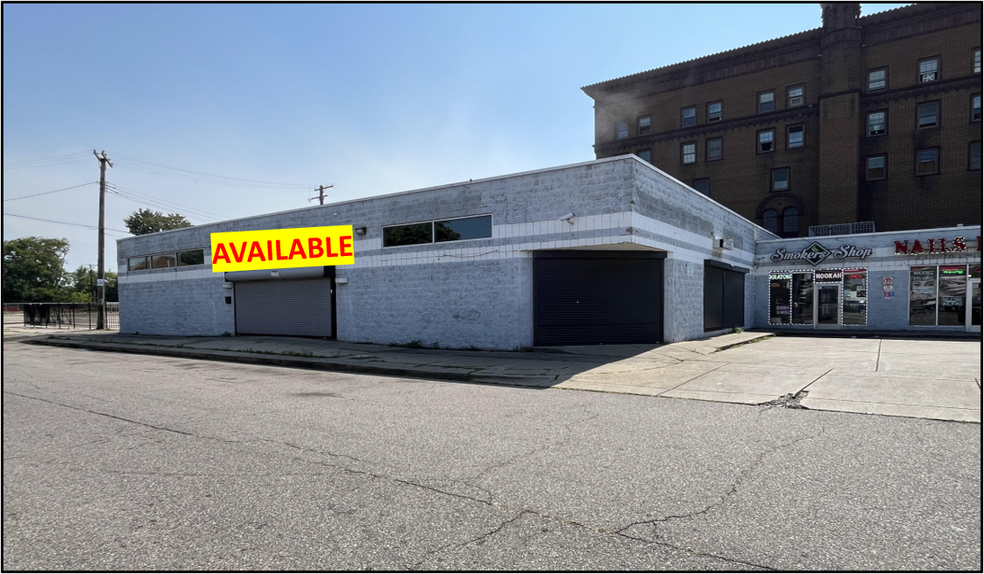 13222-13234 Woodward Ave, Highland Park, MI à louer - Photo de l’immeuble – Image 2 sur 6