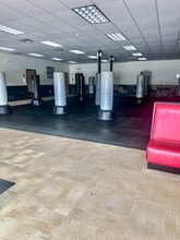 5001-5031 Curry Rd, Pittsburgh, PA à louer Photo intérieure– Image 1 sur 2