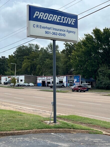 5986 Knight Arnold Rd Ext, Memphis, TN à louer - Photo de l’immeuble – Image 2 sur 7