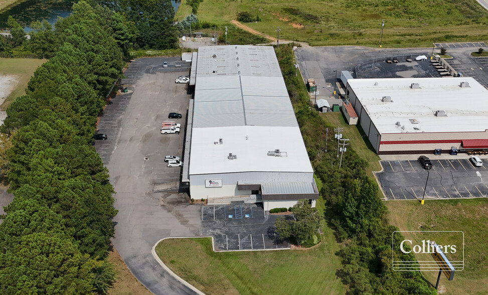 4046 Fernandina Rd, Columbia, SC à louer - Photo de l’immeuble – Image 1 sur 4